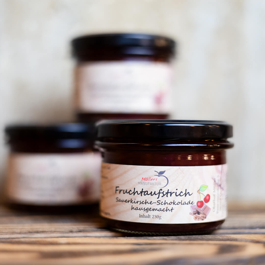 Fruchtaufstrich Sauerkirsche-Schokolade aus Müllers Manufaktur in Querfurt